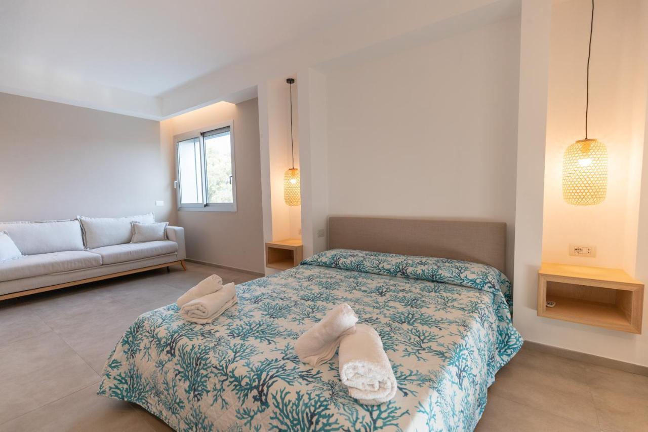 Molo Brin Rooms & Suites Олбия Екстериор снимка